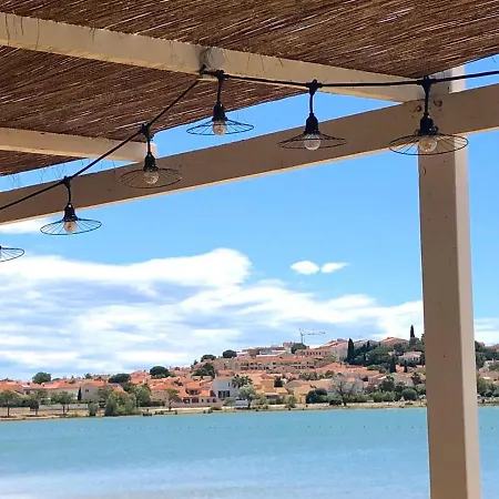 לינה וארוחת בוקר Palegry D'hotes פרפיניין