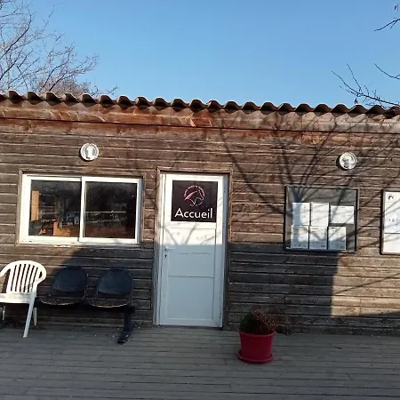 לינה וארוחת בוקר Palegry D'hotes פרפיניין