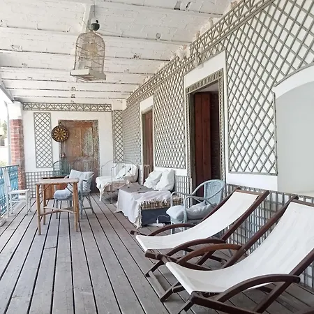 Palegry D'hotes לינה וארוחת בוקר פרפיניין