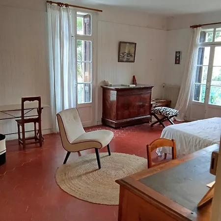 Palegry D'hotes Oda ve Kahvaltı 4*